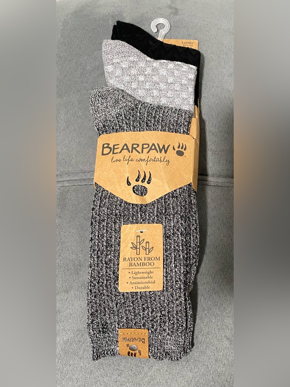 BEARPAW Rayon Bamboo Crew Socks 3 Pair Women Shoe Size 5-10 Gray Black NWT